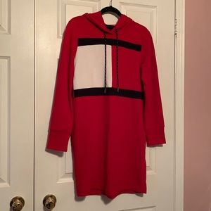 Tommy sweater dress